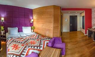 Отель F&B Spa Resort (ex. Fomich Hotel) Буковель Двухместный номер с 1 кроватью и террасой-4